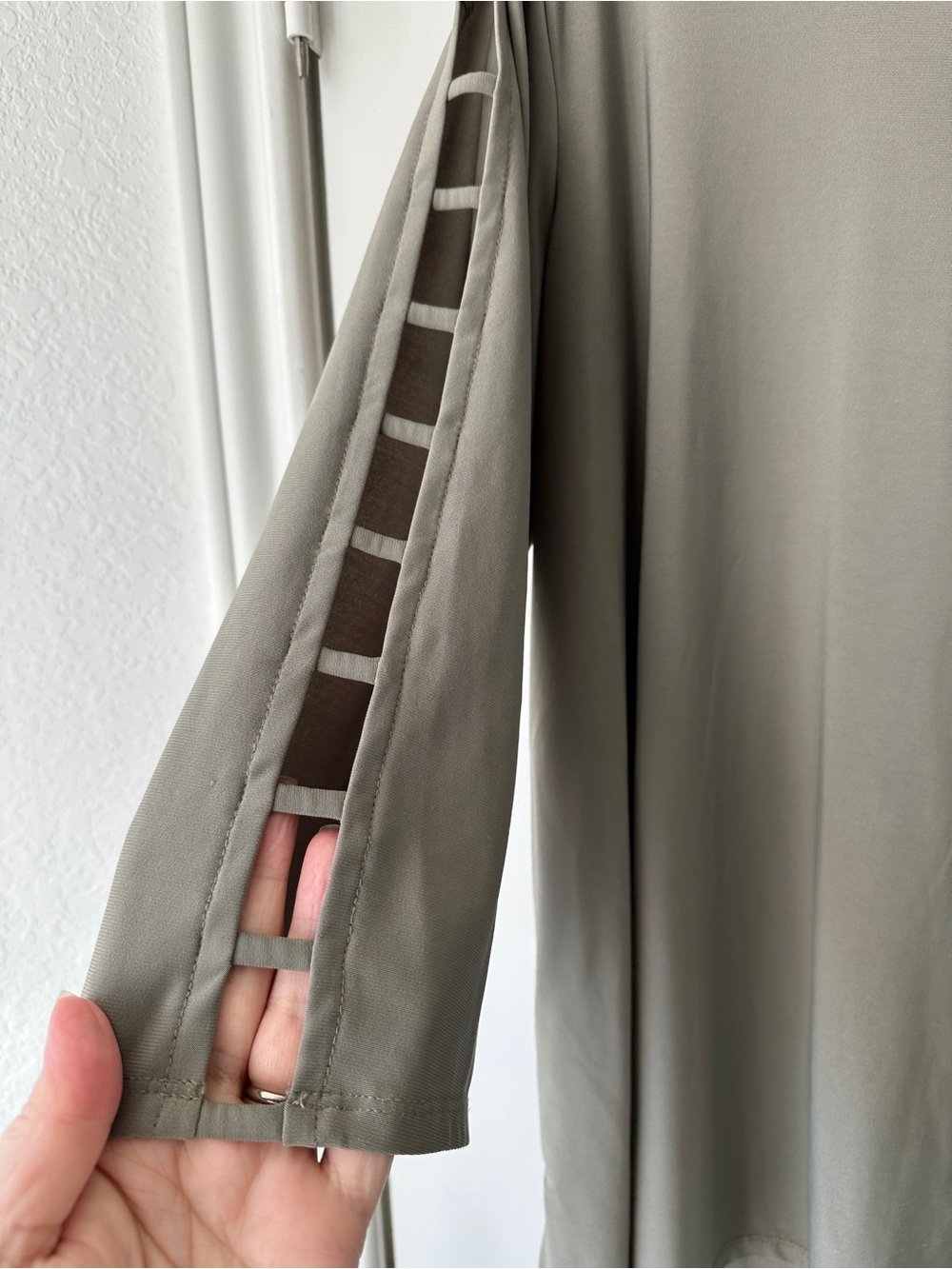 Taupe Ladder-Sleeve Scoop Neck Tunic Top - Picture 3 of 8